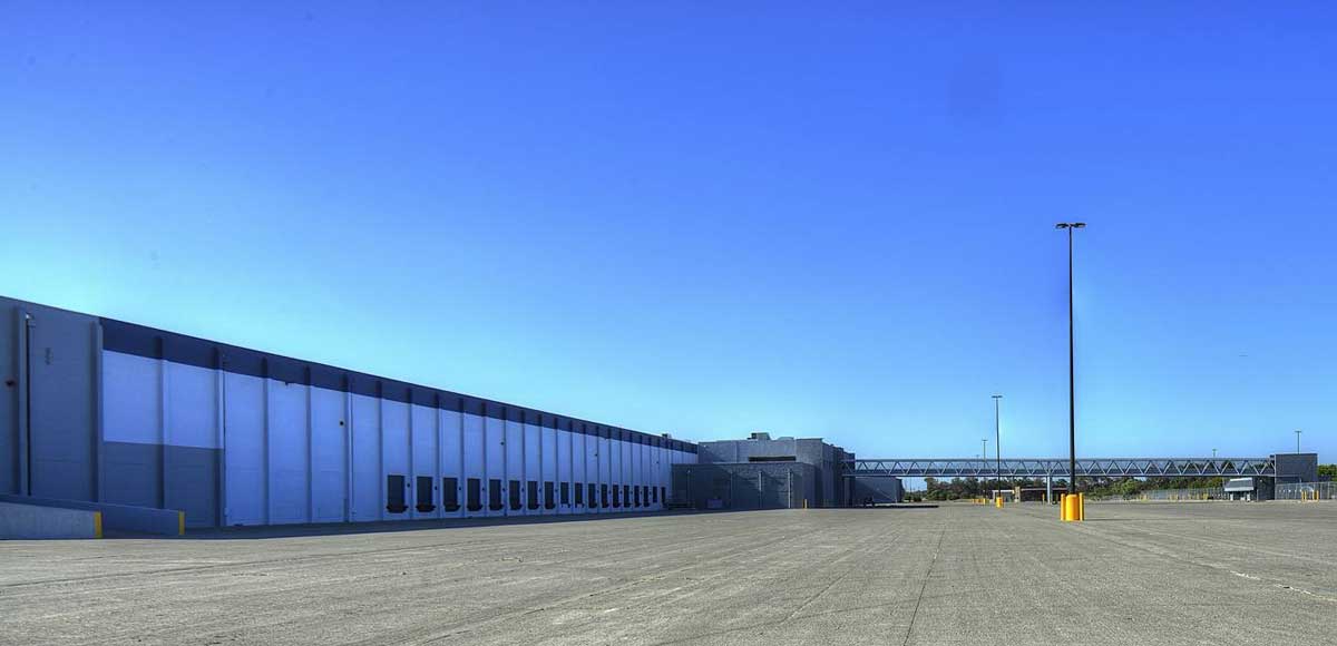 NorthBay Logistics Center I Gallery