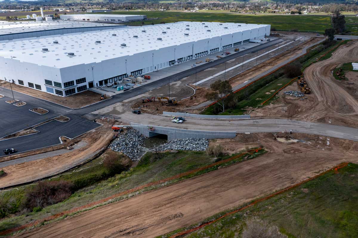 NorthBay Logistics Center II Gallery